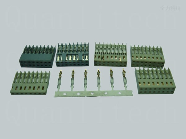 IDC2X8自動(dòng)插端機(jī)樣品 IDC2X8自動(dòng)插端機(jī)樣品