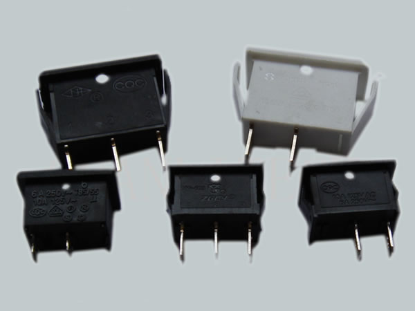 船型三腳插劈腳機(jī)樣品 船型三腳插劈腳機(jī)樣品